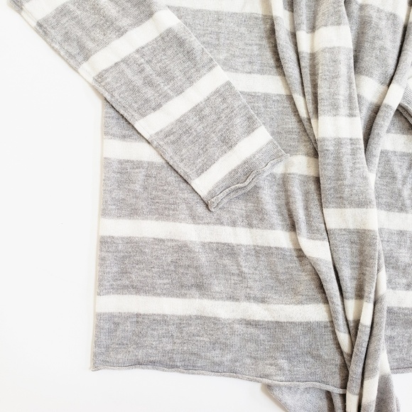 Splendid Gray White Striped Open Knitted Cardigan - Picture 5 of 6